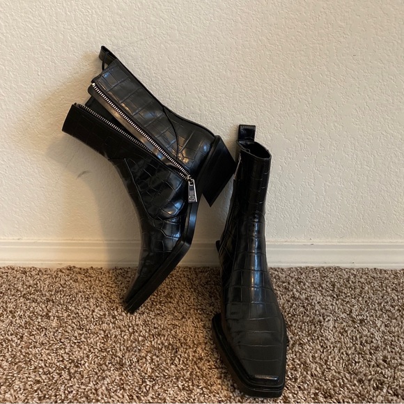 ZARA Black Croco Embossed Faux Leather Ankle Women’s Boots Sz US 8-8.5M (39EU) - Picture 1 of 15